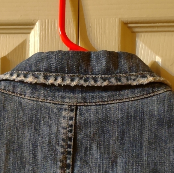 Motto Size Small Denim Distressed Jean Vest - Picture 7 of 7